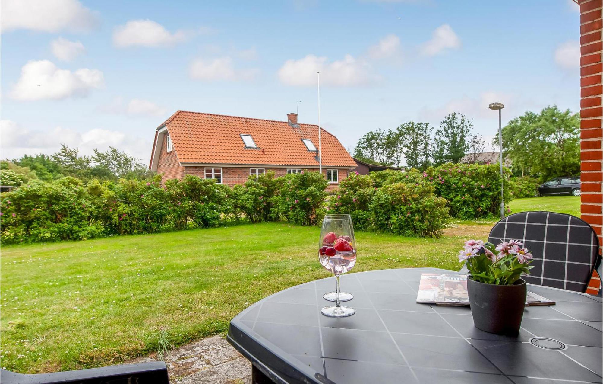 One-Bedroom Holiday Home In Ribe Mandø By Exterior foto